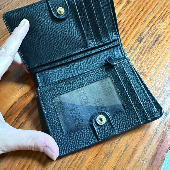 Michael Kors Black and Gold Key Card Holder - Picture 2 of 3